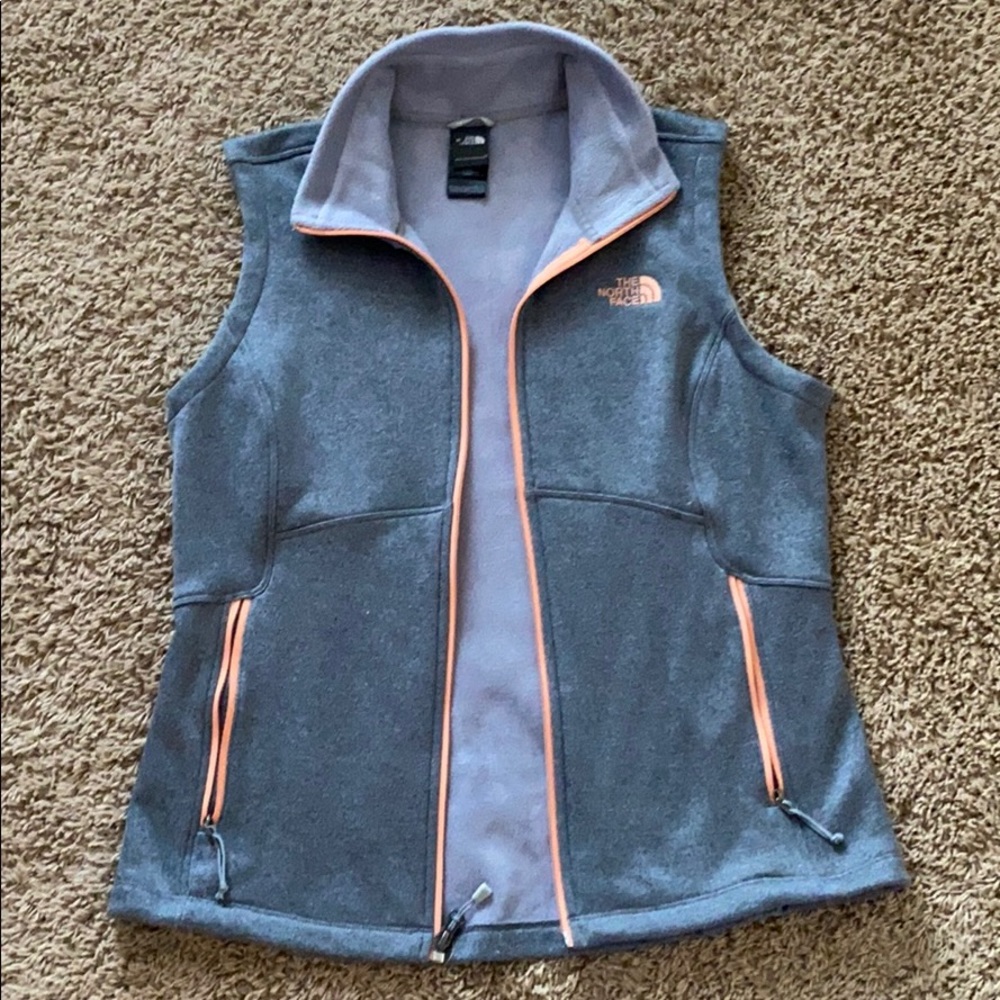 zip up sports vest
